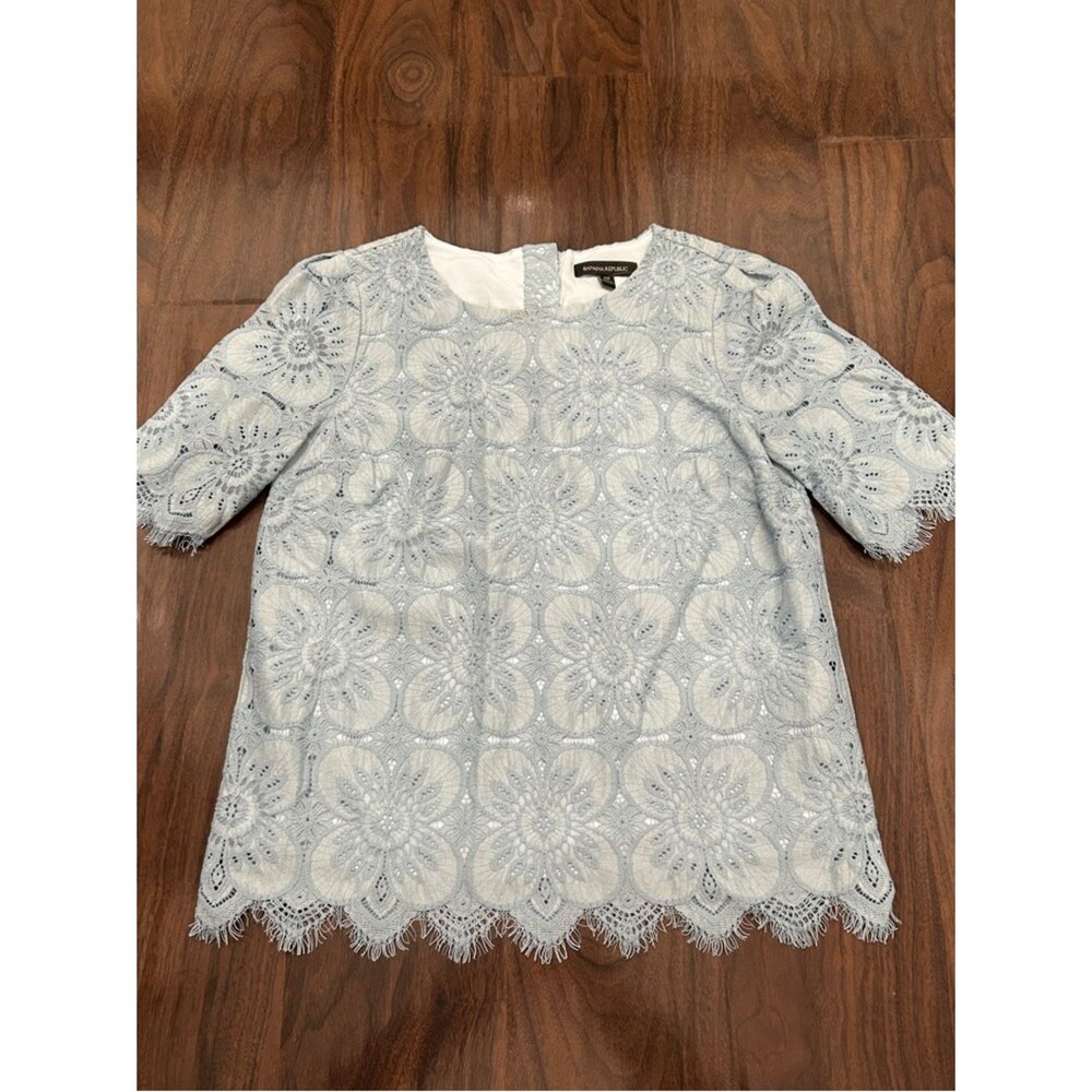 Banana Republic Pale Blue Floral Lace Short Sleeve Top